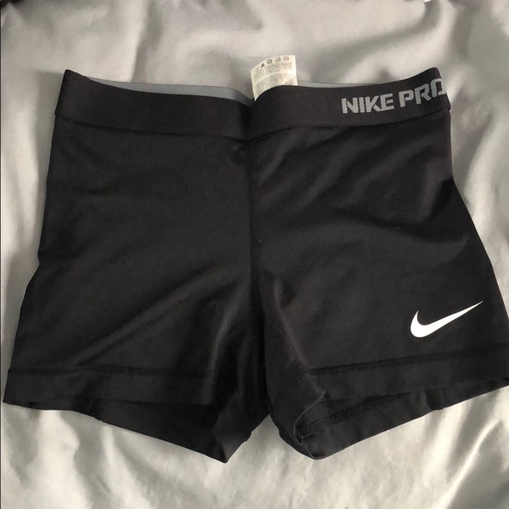 Nike pro compression short!